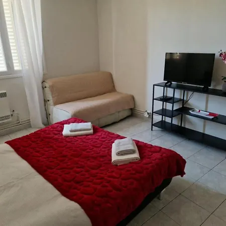 Flat In Centre Of ! Appartement Hyères